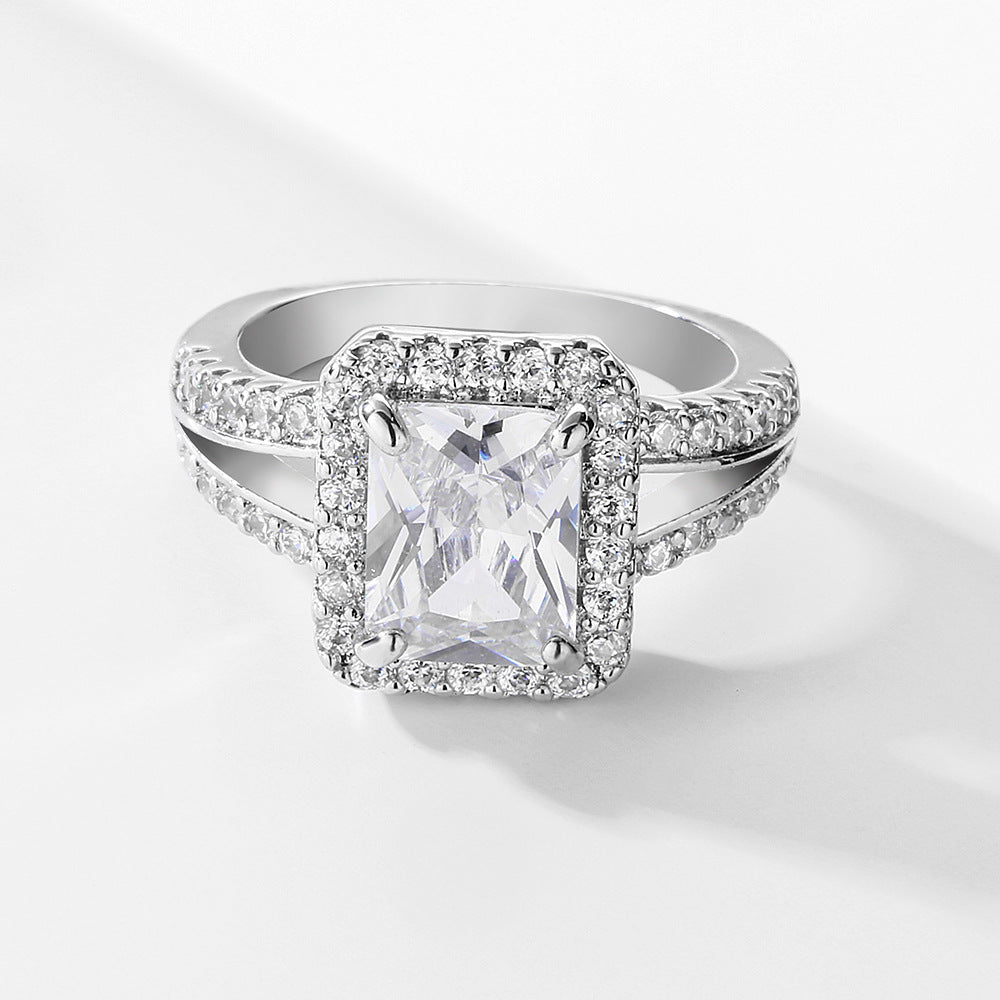 Classic European And American Four-Prong White Square Zircon Ring For Women