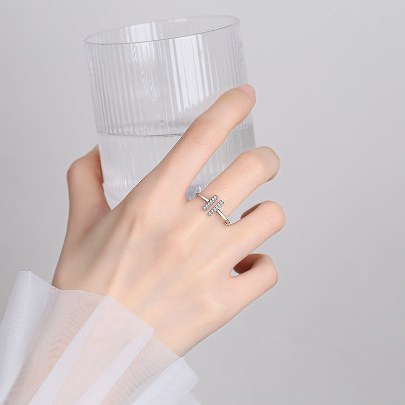 Diamond-encrusted Ring For Women A Stylish High-end Cool-girl Open-ring Accessory