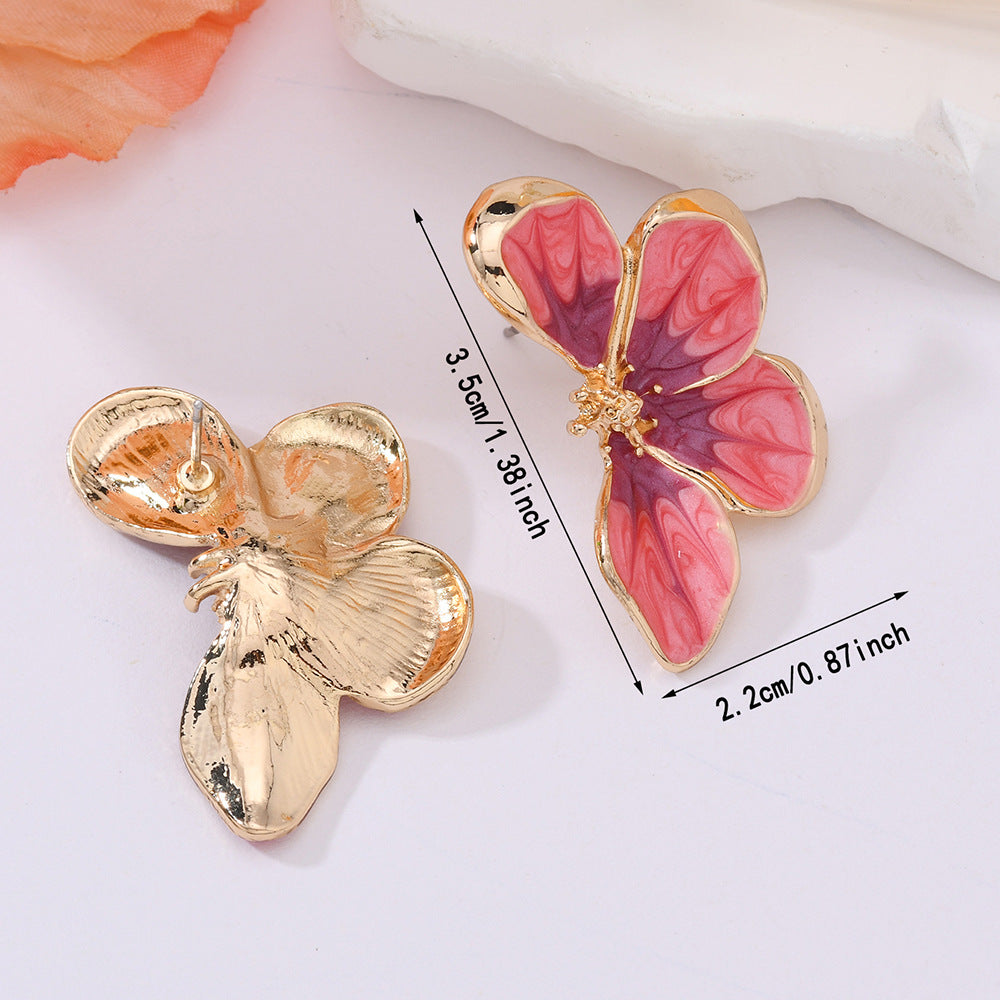 A Pair Of Butterfly-shaped Earrings, A Perfect Everyday Accessory Gift For Women, An Exquisite Piece Of Jewelry