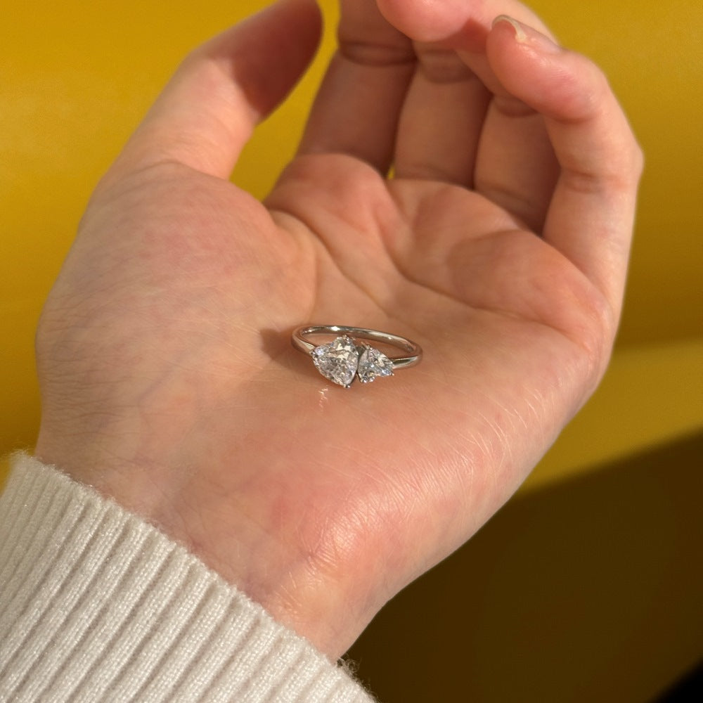 Silver S925 White Heart Shape Heart-shaped Double Main Stone Ring