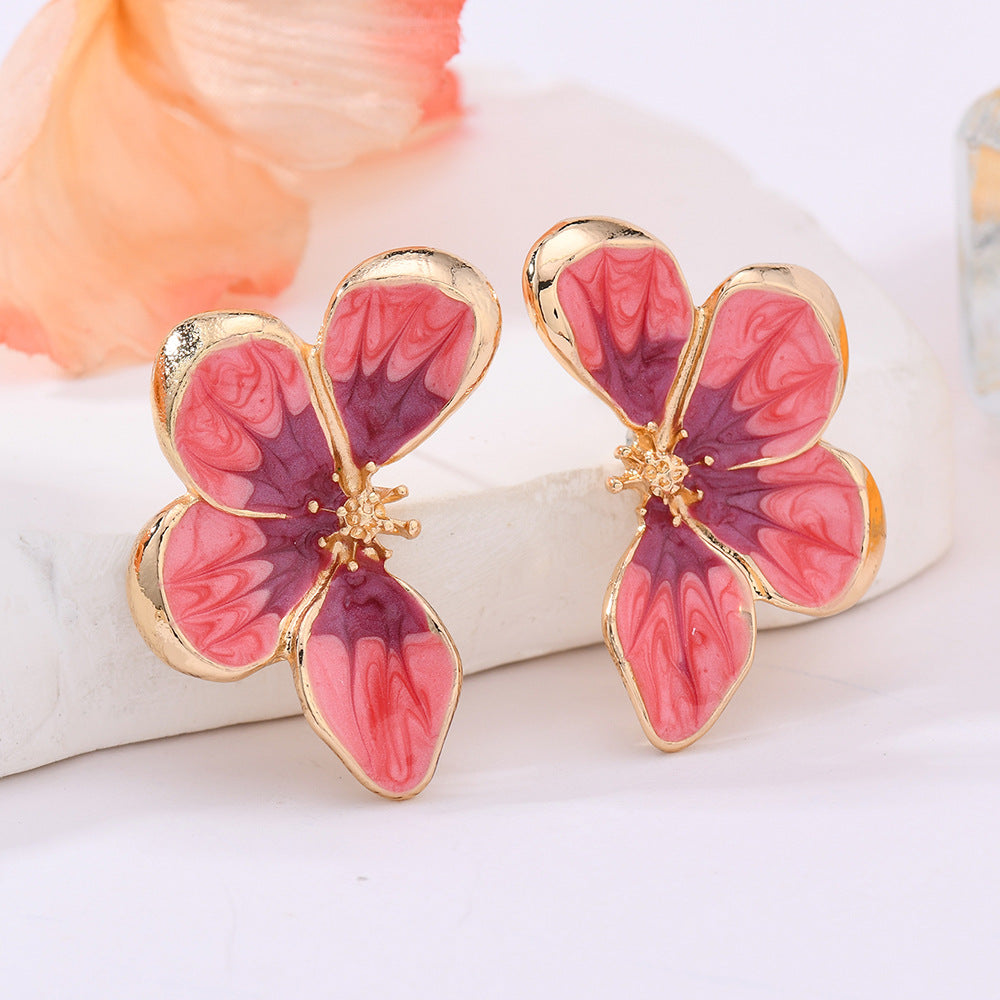A Pair Of Butterfly-shaped Earrings, A Perfect Everyday Accessory Gift For Women, An Exquisite Piece Of Jewelry